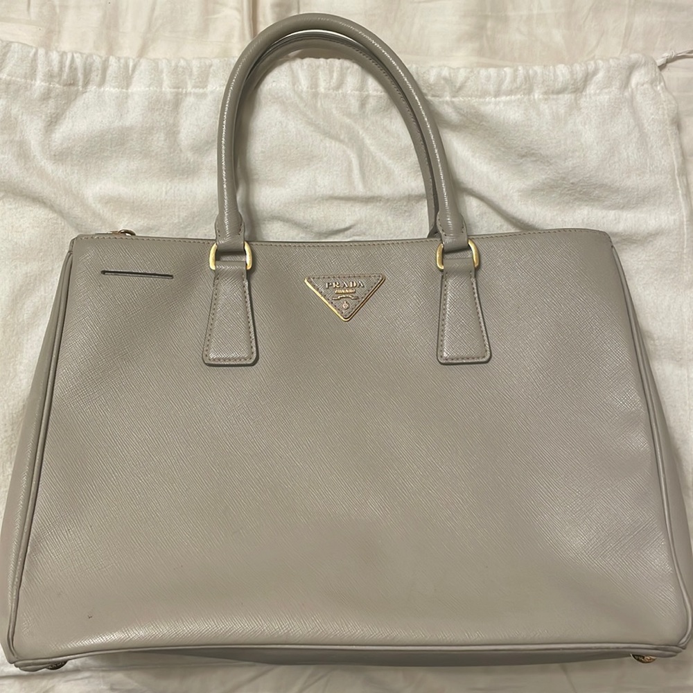 Large Prada Galleria Saffiano leather bag